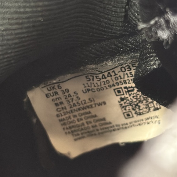 Air Jordan 1 Retro High Shadow 2.0 575441-035 Size 6.5Y - Picture 8 of 9